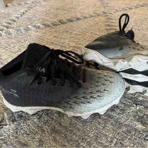 Under Armor Baseball cleats